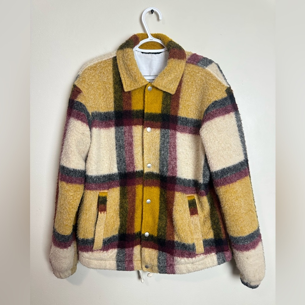 Zara Size M Cream and Black Knit Sweater